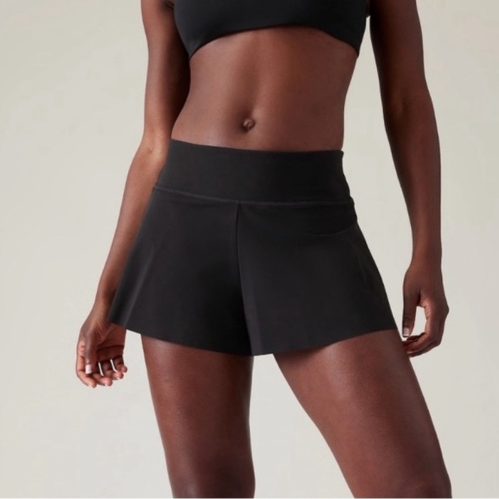 Athleta Makani Swimshort Size M